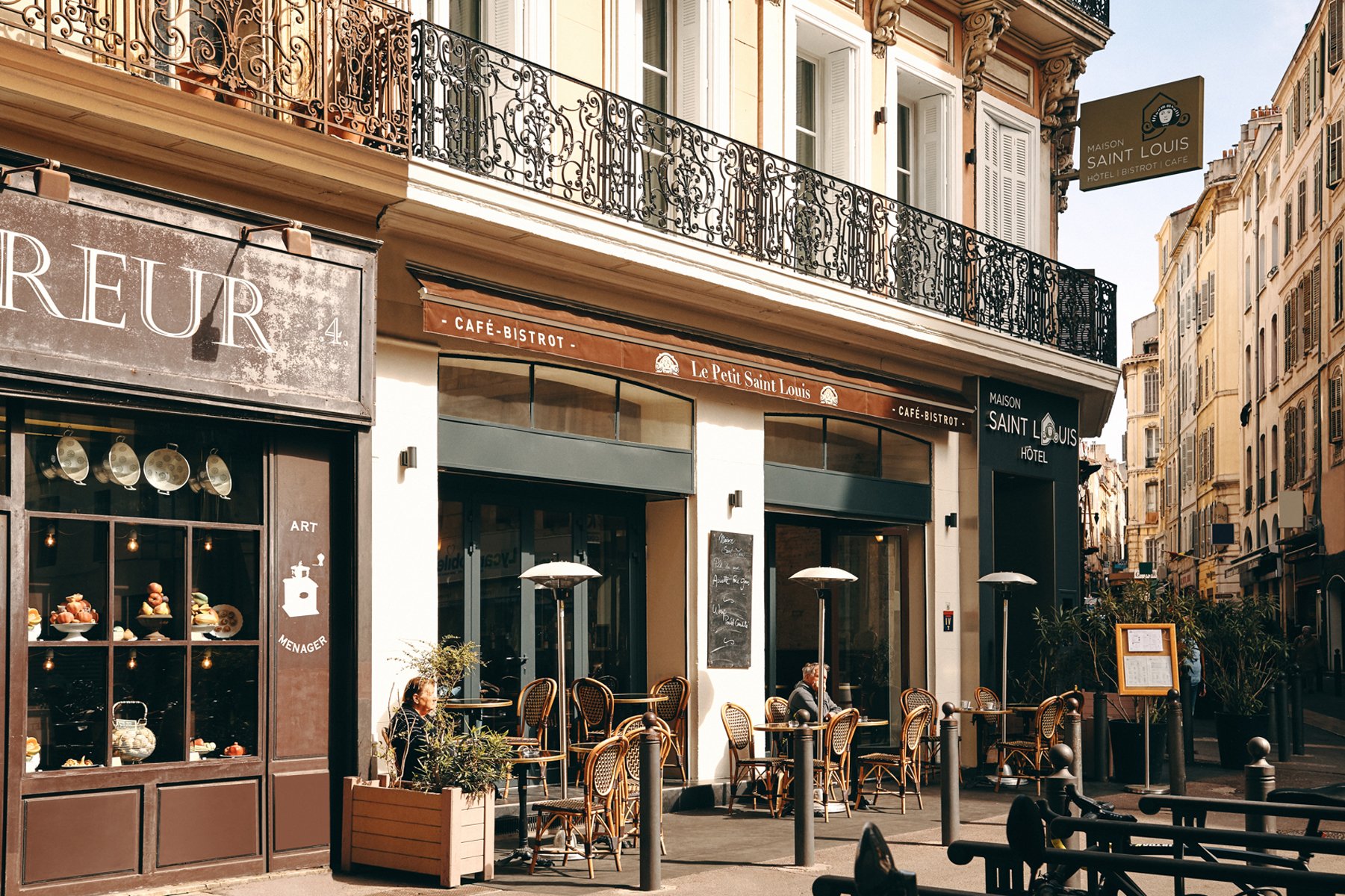 4 Rue Des Récolettes 13001 Marseille Hôtel Maison Saint Louis | Hotel Marseille | Services